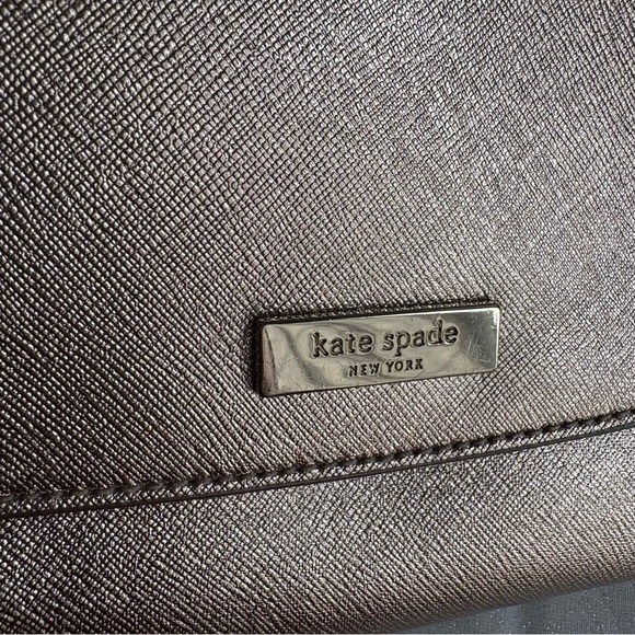 Kate Spade Gold Metallic Shoulder Bag with Chain Strap EUC - Picture 7 of 9